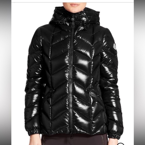 Moncler puffer - Picture 6 of 8